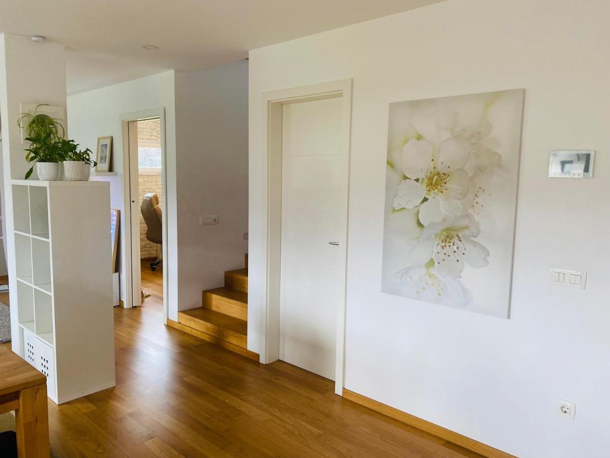 Spacious Family Home Near Bled - Modern & Cozy رادوفيتْسا المظهر الخارجي الصورة