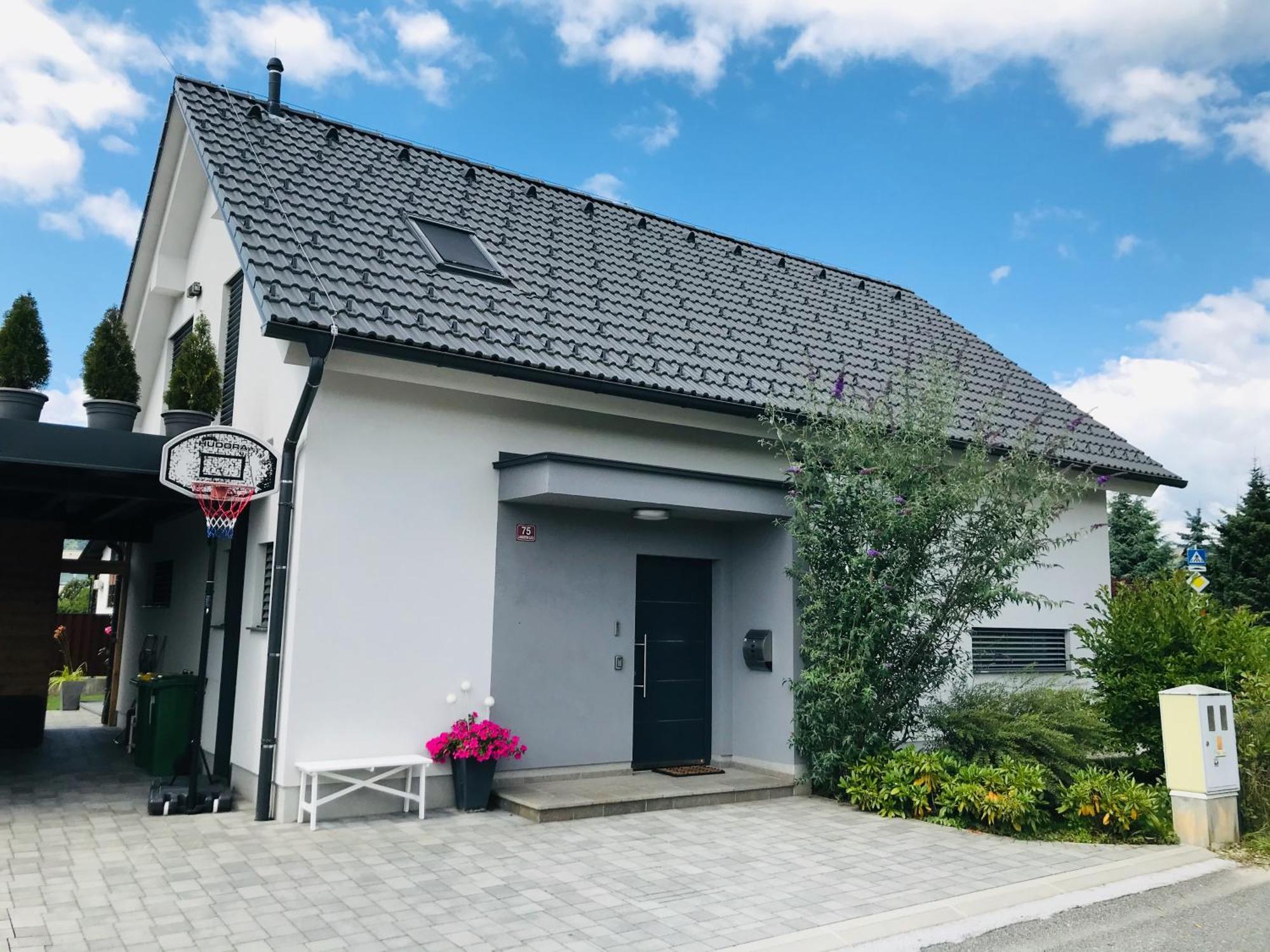 Spacious Family Home Near Bled - Modern & Cozy رادوفيتْسا المظهر الخارجي الصورة